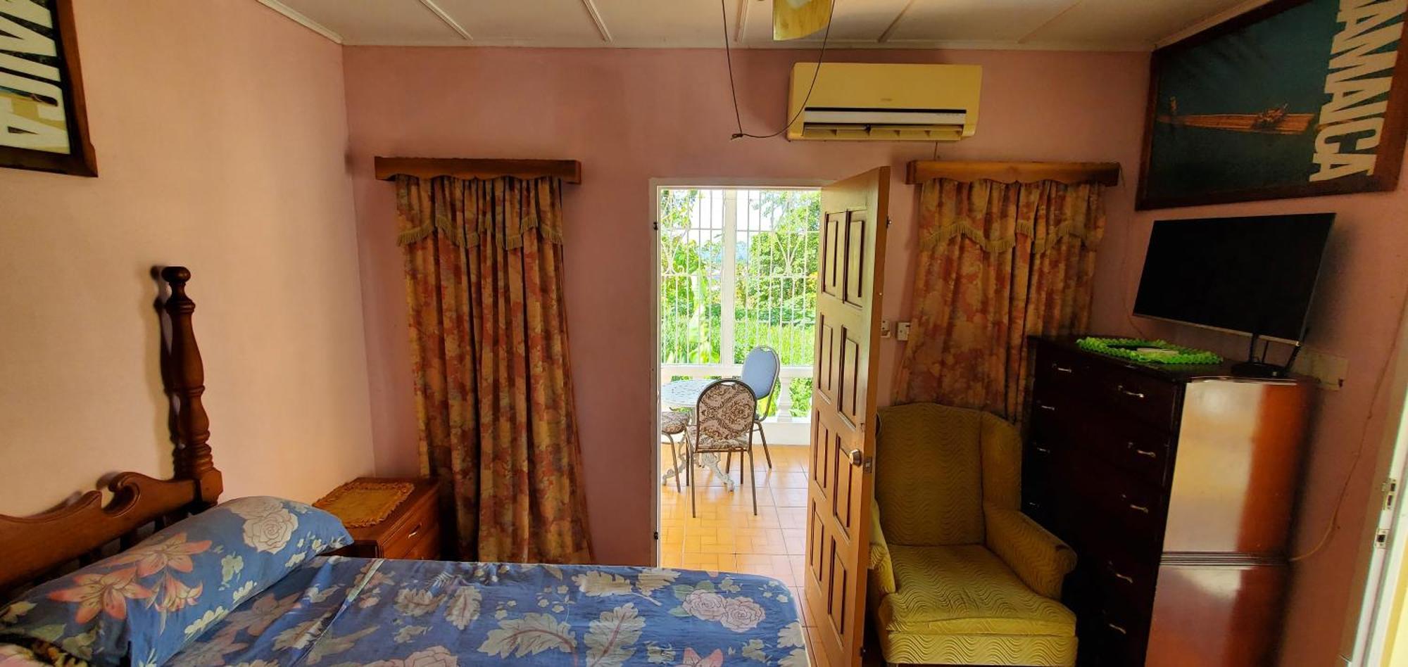 Little Shaw Park Guest House Очо-Риос Экстерьер фото